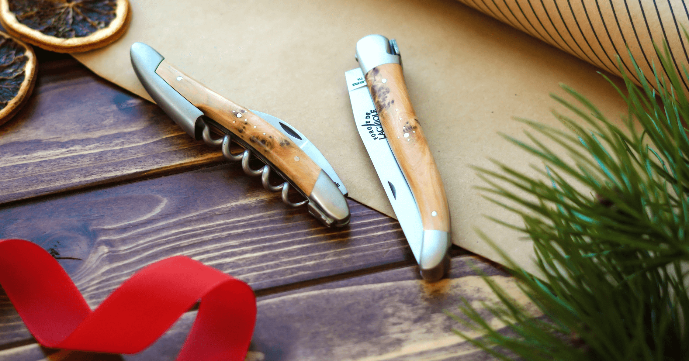 Forge de Laguiole Juniper Wood Gift Set | France – Laguiole Le Couteau