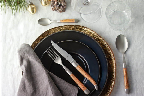 Forge De Laguiole Olivewood handle and a Satin Finish