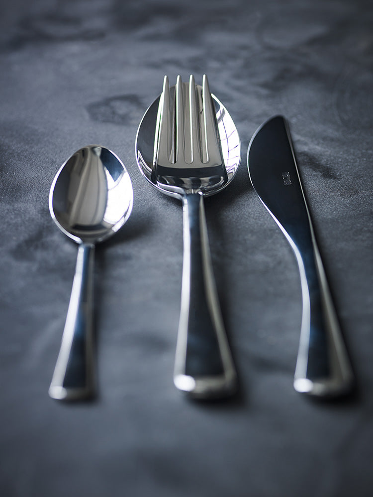 Table Noir - cutlery 108 - Brilliant