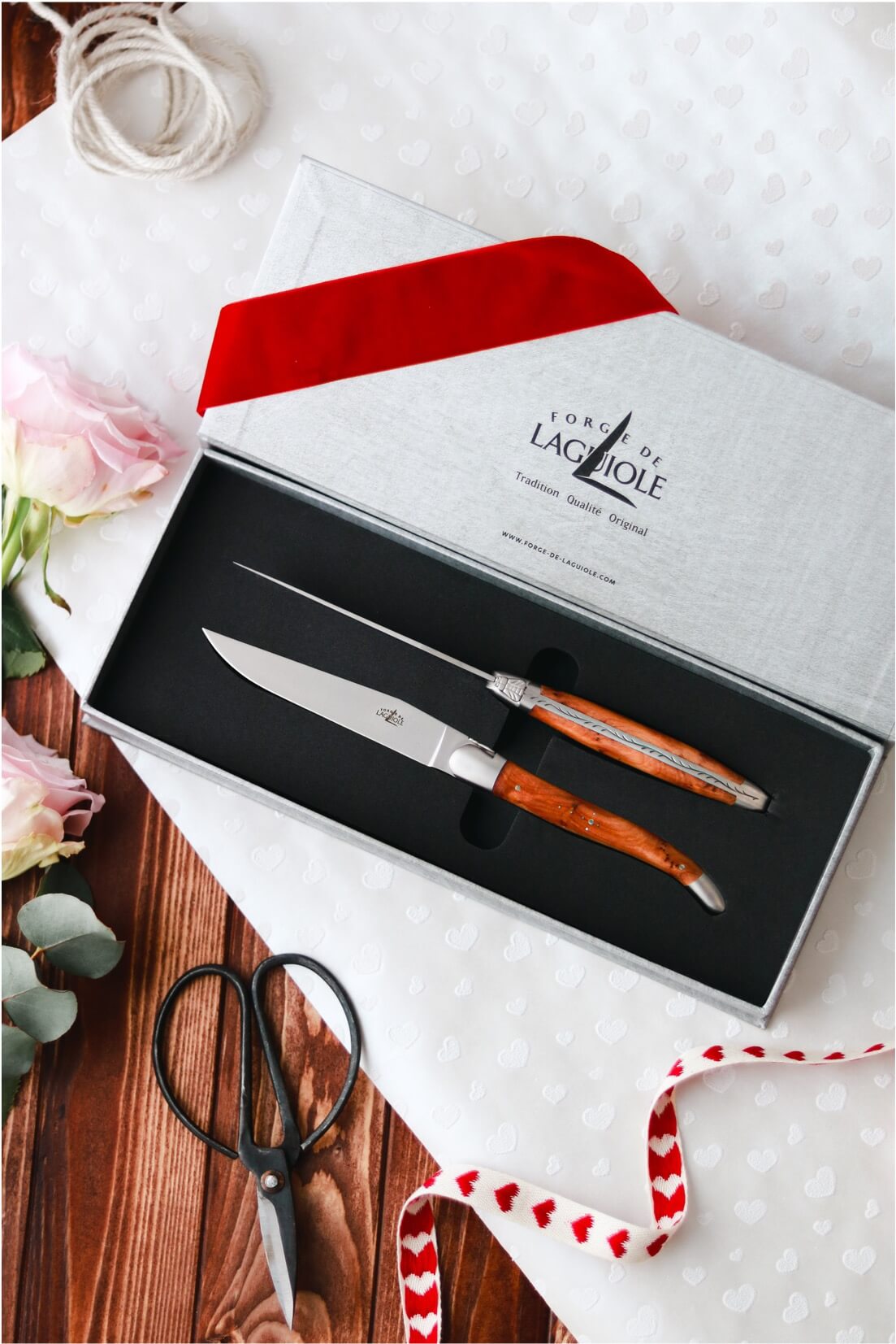 Forge De Laguiole Juniper handle - Satin Matte Stainless Steel Blade