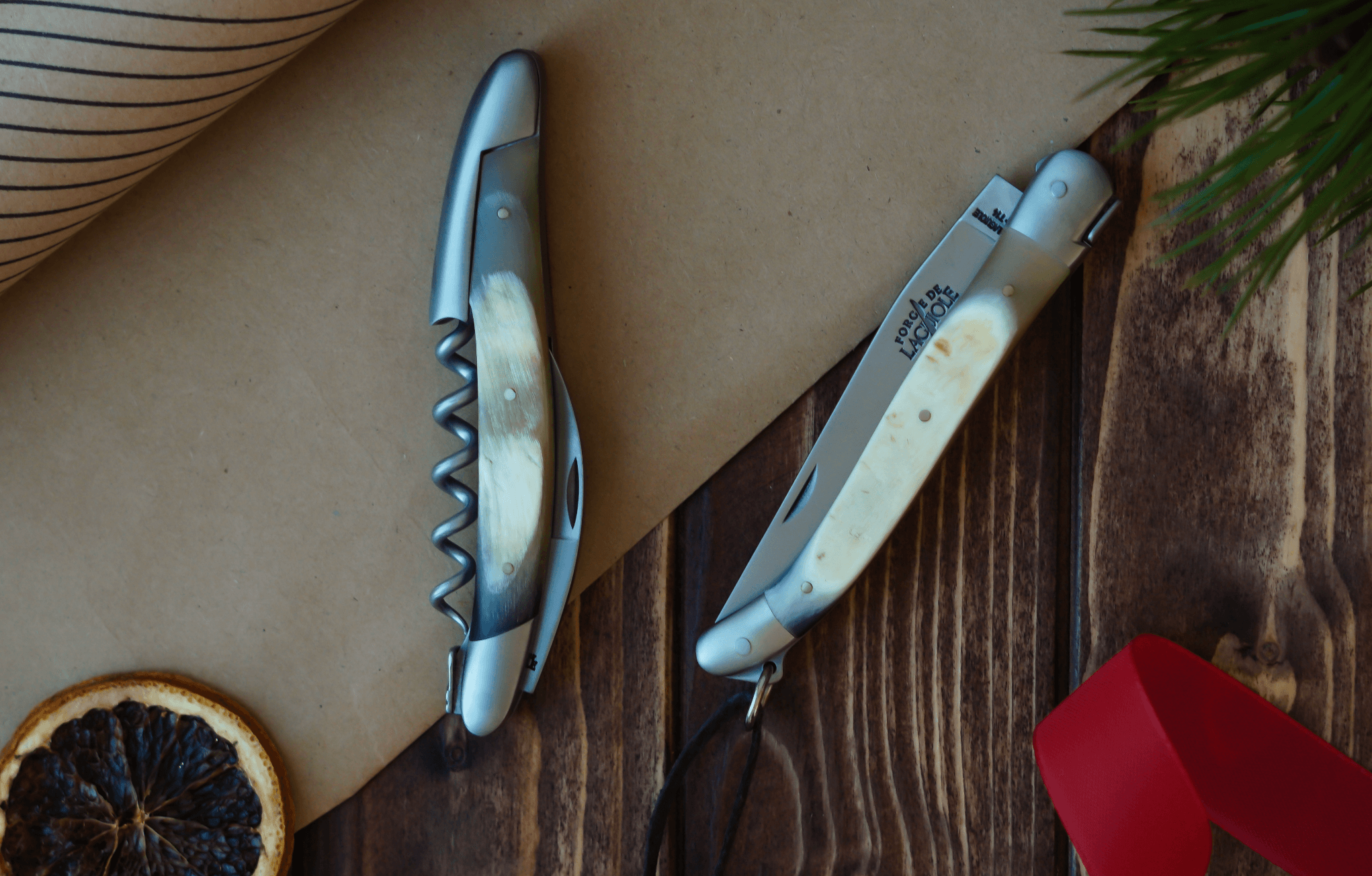 Gavesæt - Aubrac Kohorn - Sommelierkniv og Foldekniv - Forge De Laguiole