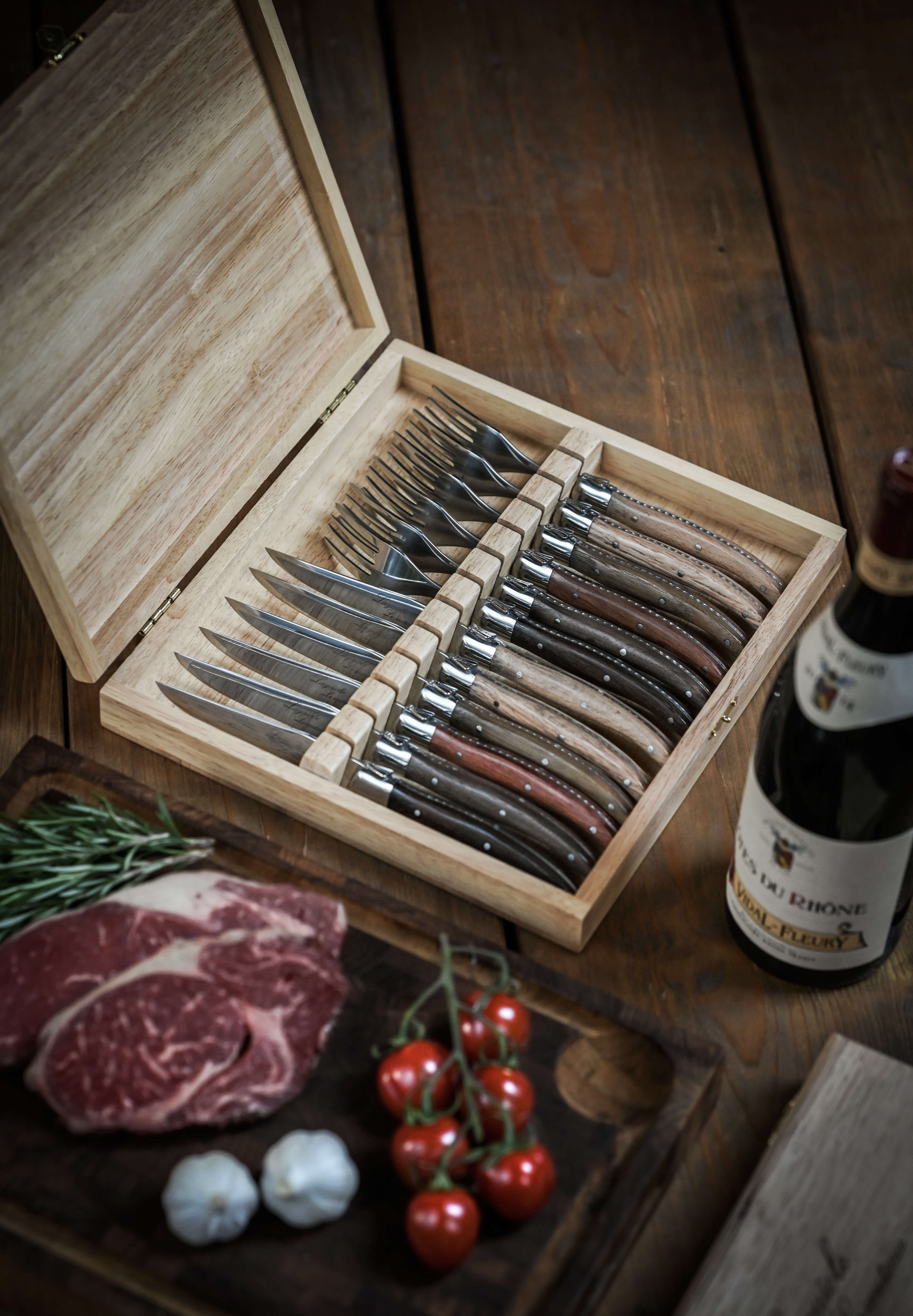 Laguiole Le couteau - 6 knives and forks