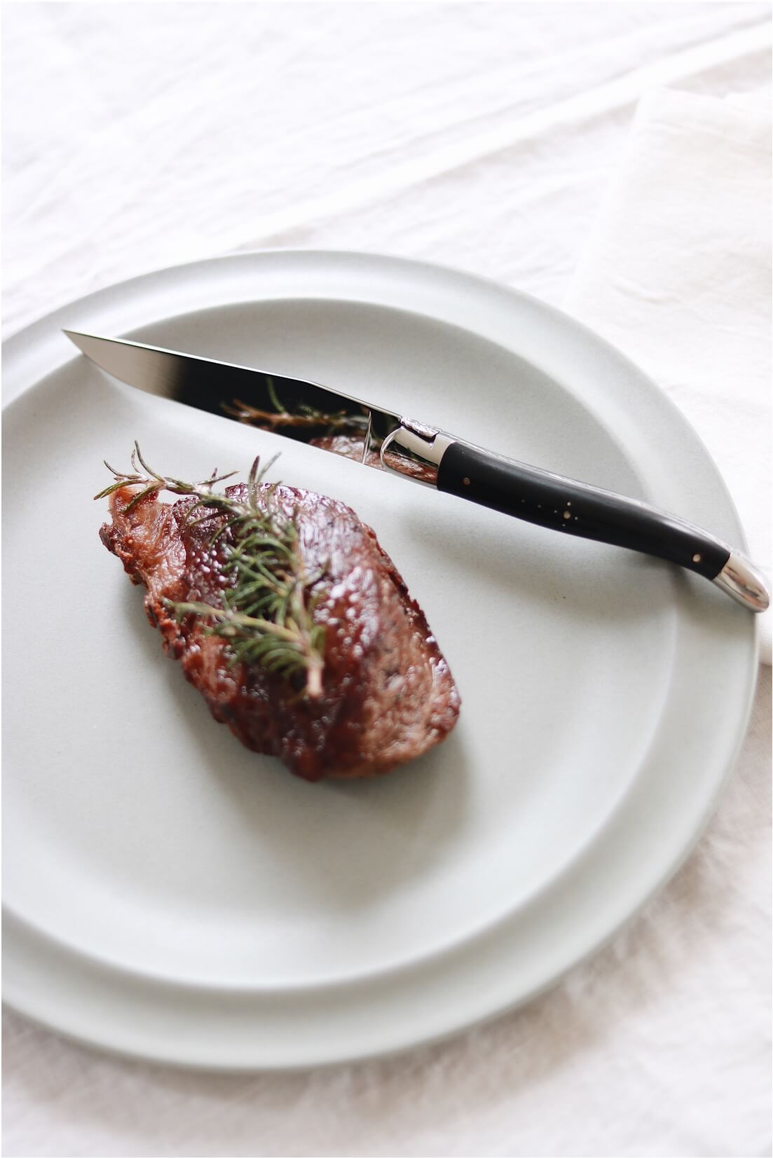 Forge De Laguiole knives with Dark Horn handles