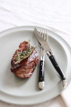 Forge De Laguiole knive med skaft i mørkt horn