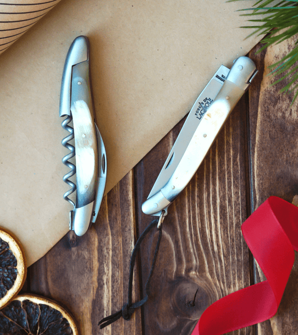 GIftset - Aubrac Cow Horn - Sommelier knife and Folding Knife - Forge De Laguiole