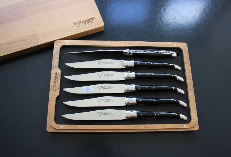LAGUIOLE en Aubrac バッファローナイフ&フォークペアセット LAGUIOLE EN AUBRAC' STEAK KNIVES - BUFFALO HORN – Laguiole Le Couteau